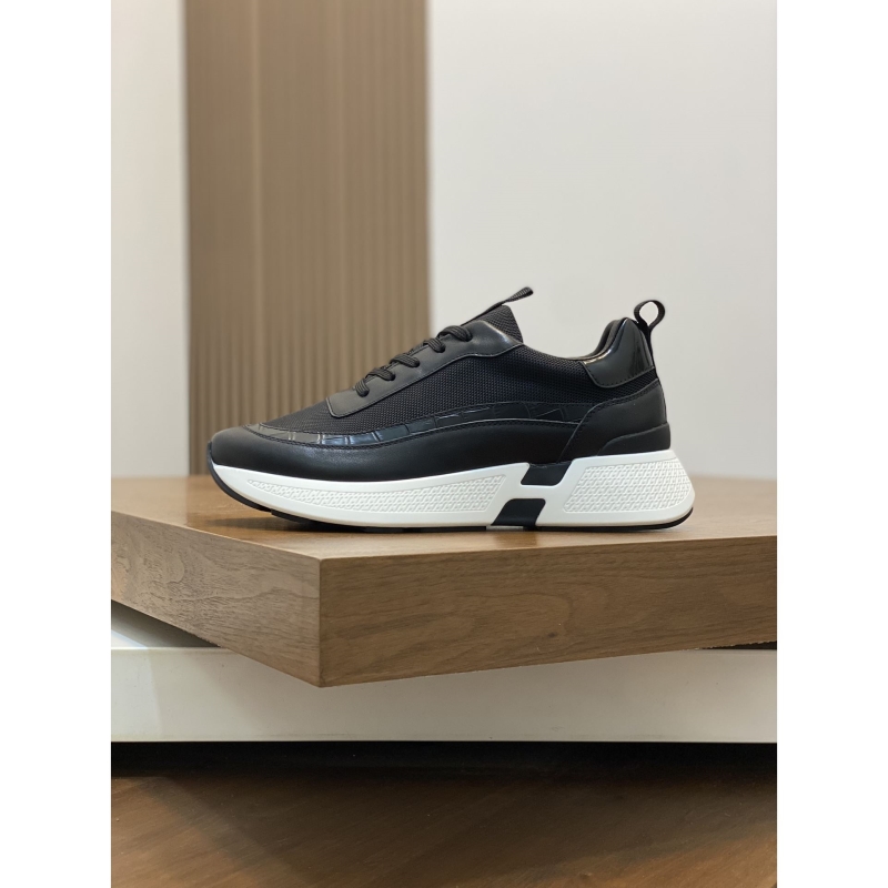 H**mes sneakers